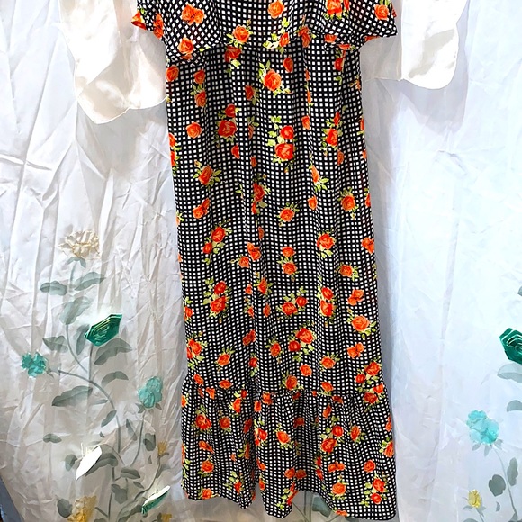 BAKU POLYESTER CHECK BLK/WHITE MAXI DRESS SZ M - Picture 2 of 14